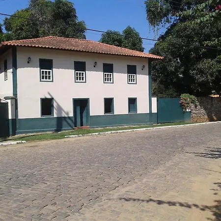Casarao E Chales Das Mangueiras Rio Preto  Exterior photo