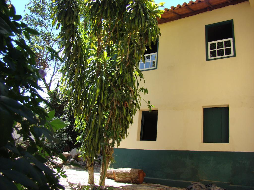 Casarao E Mangueiras